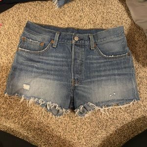 Levi’s Signature 501 Cut Off Shorts